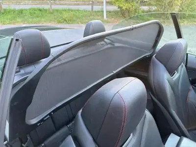 BMW 428i xDrive Cabriolet — Élégance décapotable, moteur performant et traction intégrale — cruscotto