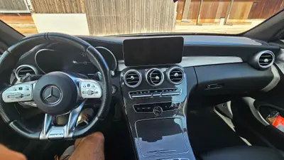 Mercedes-AMG C 43 Cabriolet — 390 ch 4Matic, élégance décapotée et performance — interior