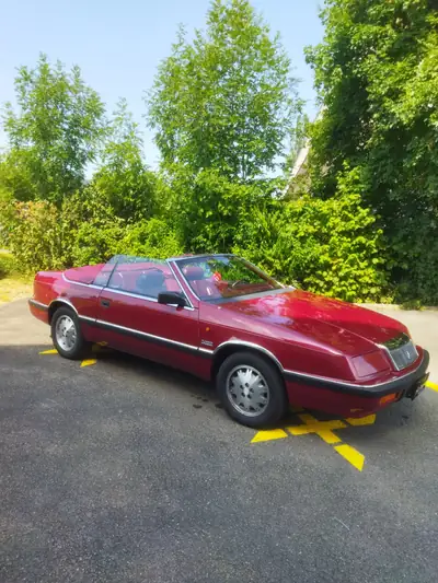 Chrysler Le Baron 2.2 Turbo 1988 — Cabriolet Classique, Historique Vétéran Certifié — fianco
