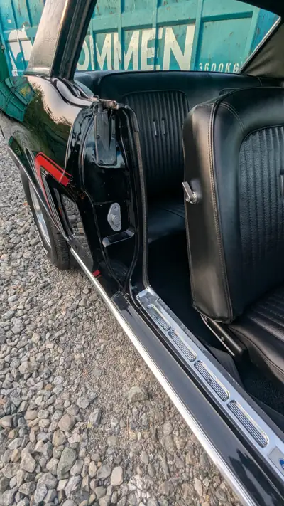 Ford Mustang C-Code V8 289 — L'icône américaine des années 60, moteur authentique — Armaturenbrett