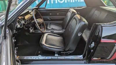 Ford Mustang C-Code V8 289 — L'icône américaine des années 60, moteur authentique — Miniatur 9