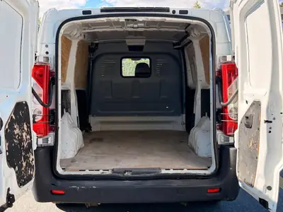 Toyota Proace 1.6D Glass Van — Utilitaire polyvalent, vitrages teinté, parfait pour artisans — Miniature 21