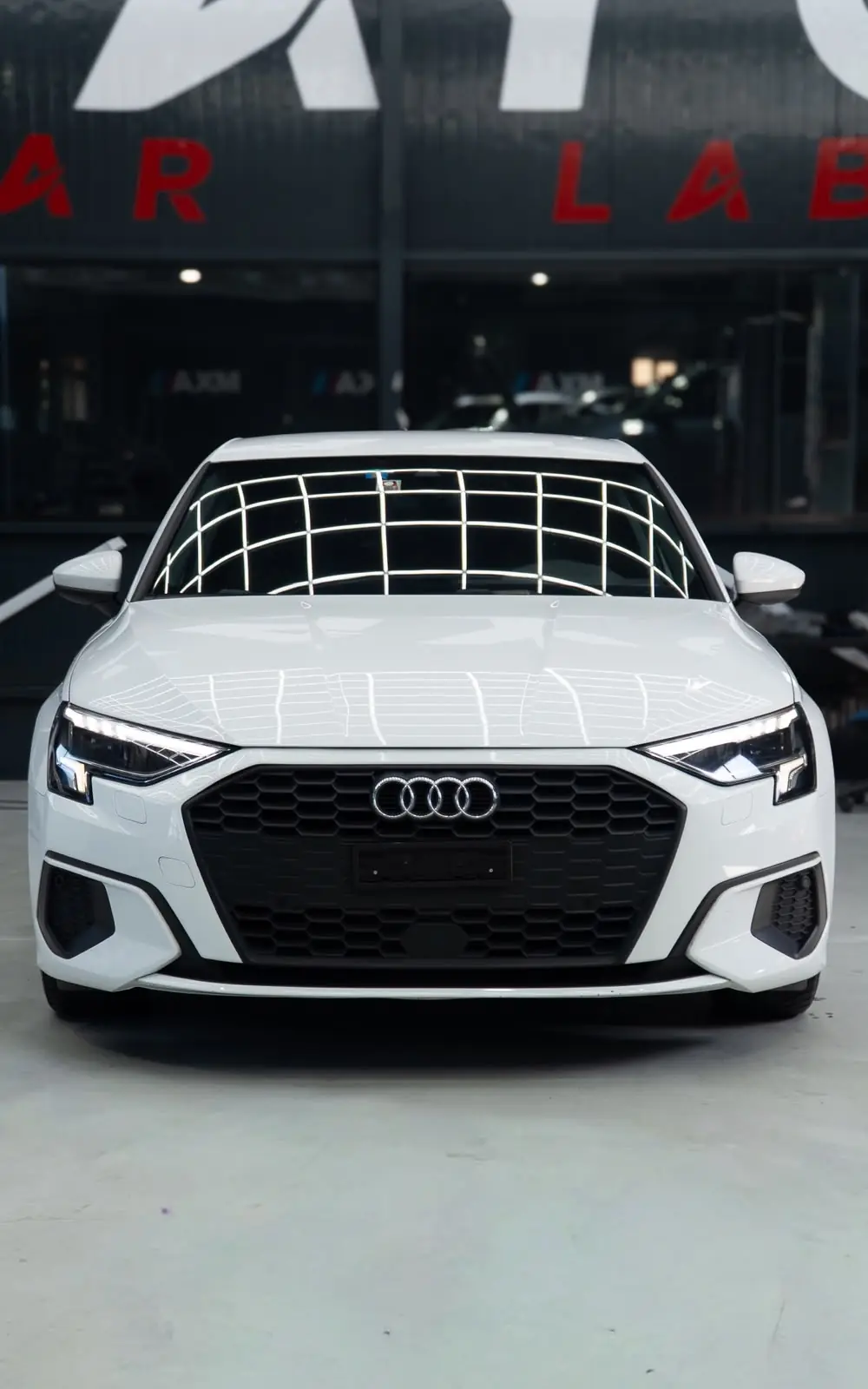 Audi A3 1.5 35 TFSI Advanced S-Tronic — Berline hybride légère, 111'000 km, sans sinistre — vue extérieure