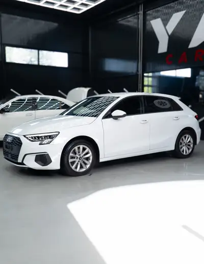Audi A3 1.5 35 TFSI Advanced S-Tronic — Berline hybride légère, 111'000 km, sans sinistre — arrière
