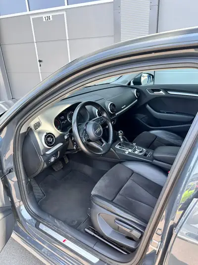 Audi A3 Sportback 2.0 TDI 150 — Berline diesel efficace, entretien impeccable — Detail