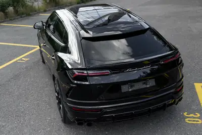Lamborghini Urus 636 — Le SUV sportif ultime, 35'000 km seulement — Armaturenbrett