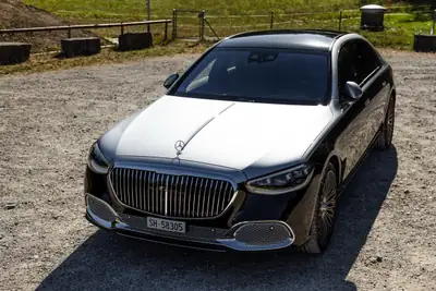 Mercedes-Benz S 680 V12 4MATIC — Berline de prestige 612 ch, seulement 34'836 km — Miniatura 12