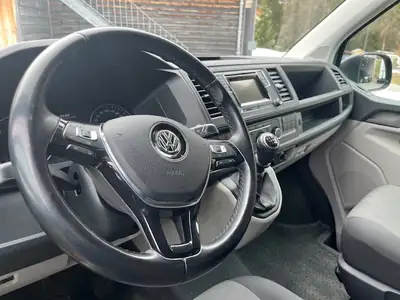VW T6 2.0 TDI 150 4Motion — Camping-car aménagé avec garage sport intégré — Miniatur 8
