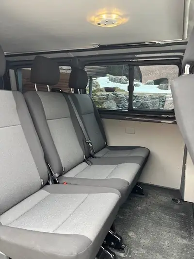 VW T6 2.0 TDI 150 4Motion — Camping-car aménagé avec garage sport intégré — Miniatur 17