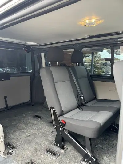 VW T6 2.0 TDI 150 4Motion — Camping-car aménagé avec garage sport intégré — Miniatur 16