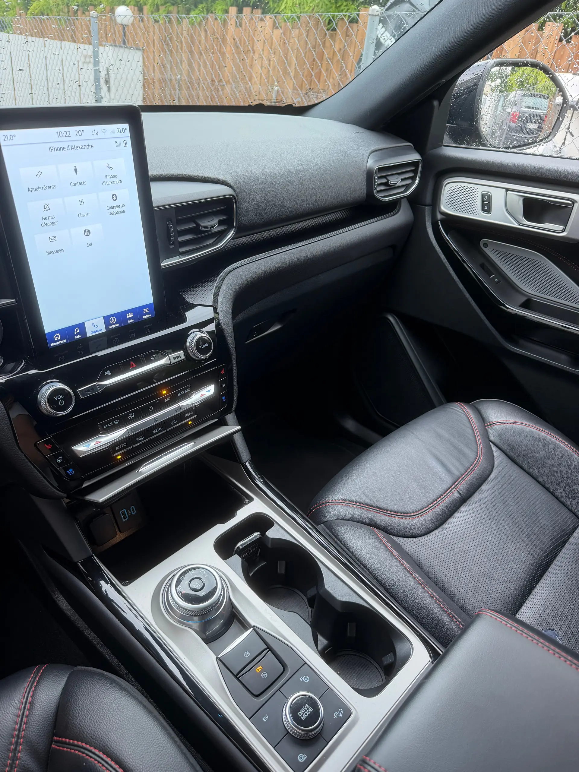 Ford Explorer 2024 occasion Perroy — 3