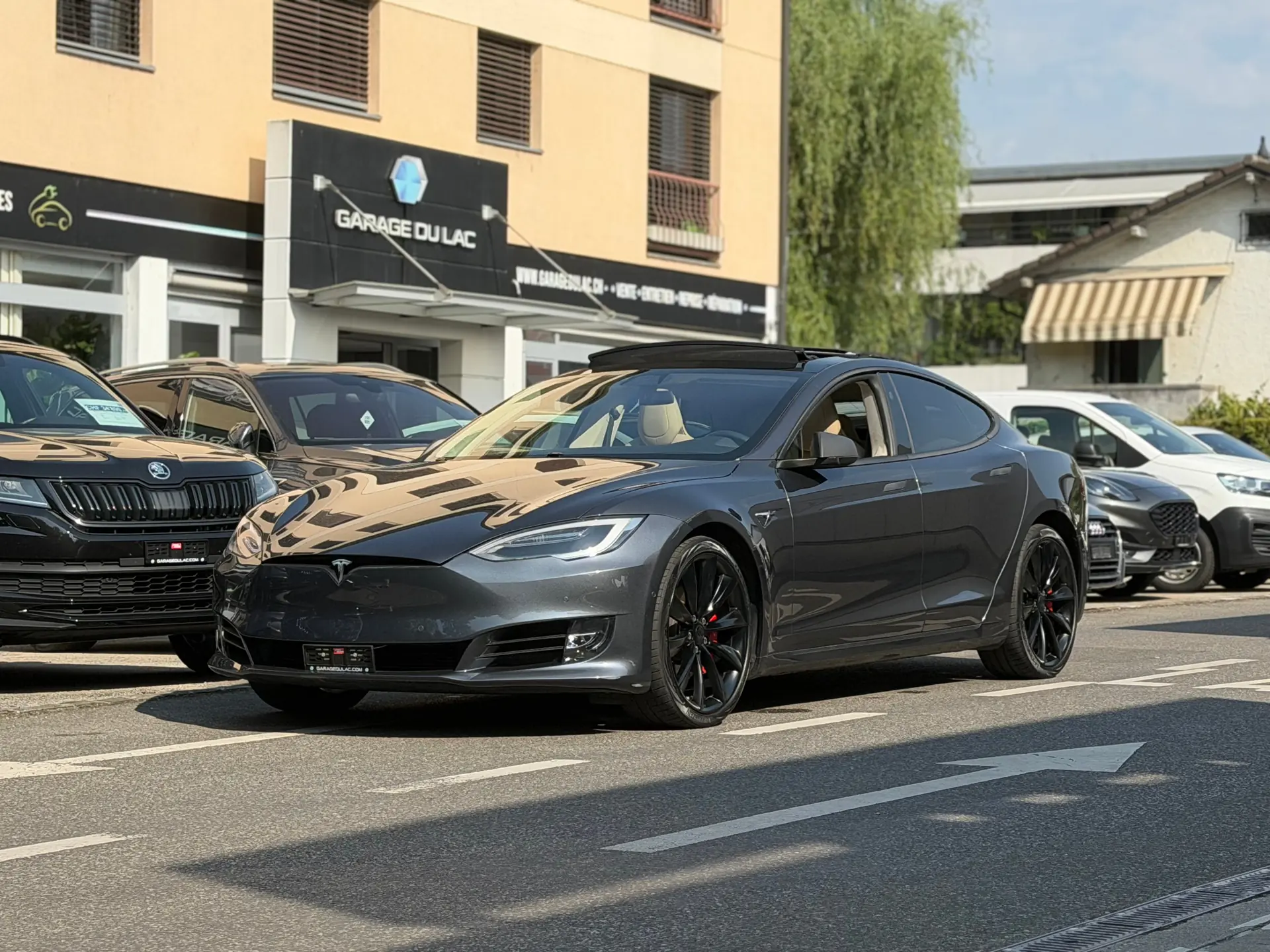 Tesla Model S 100D Performance — Berline électrique haute performance, 69 900 km, batterie 88%