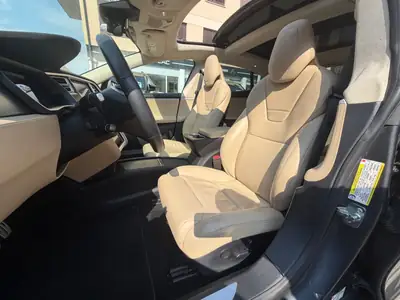 Tesla Model S 100D Performance — Berline électrique haute performance, 69 900 km, batterie 88% — Miniatura 11