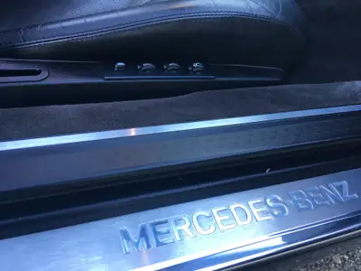Mercedes-Benz SL 320 — Cabriolet de prestige des années 90, exemplaire avec homologation véhicule historique — Miniatura 10