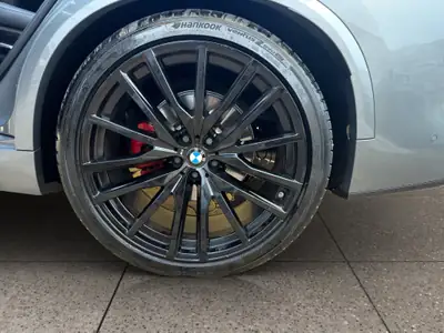 BMW X5 xDrive 48V 40d M Sport Pro — SUV premium diesel hybride 2024 — Miniature 9
