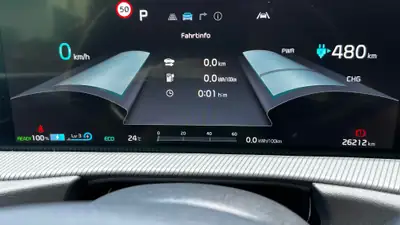 Kia EV6 77 kWh GT-Line 4x4 — SUV électrique haute performance, 28 000 km seulement — interni
