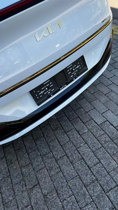 Kia EV6 77 kWh GT-Line 4x4 — SUV électrique haute performance, 28 000 km seulement — Miniatura 17