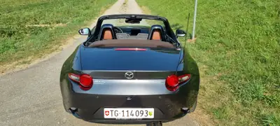 Mazda MX-5 2.0 Kazari — Roadster iconique, 5500 km seulement, garantie 2030 — Miniature 8