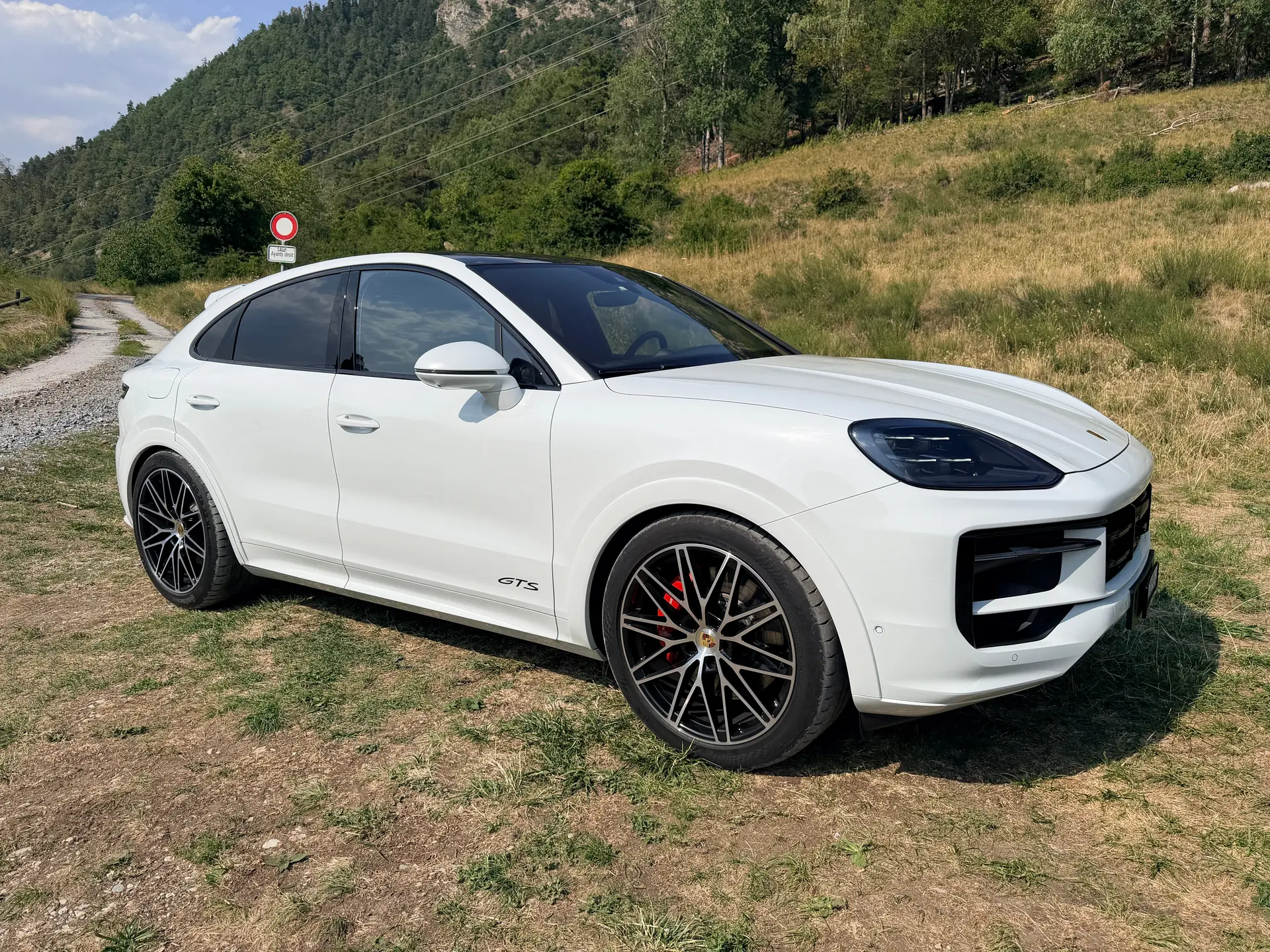 Porsche Cayenne 2024 occasion St-Luc — 3