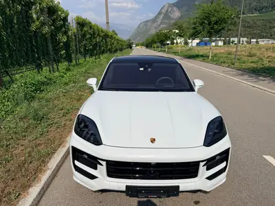 Porsche Cayenne Coupé GTS — SUV coupé sportif, 500 ch, faible kilométrage — Miniature 17