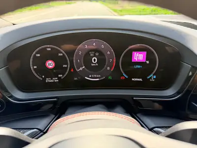 Porsche Cayenne Coupé GTS — SUV coupé sportif, 500 ch, faible kilométrage — Miniature 23