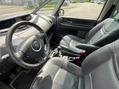 Renault Espace 2.0 Turbo — Monospace familial spacieux, 6 places confortables — Miniatura 9