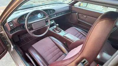 Porsche 944 2.5 S — Chef-d'œuvre des années 1980, 190 ch authentiques — Miniature 8