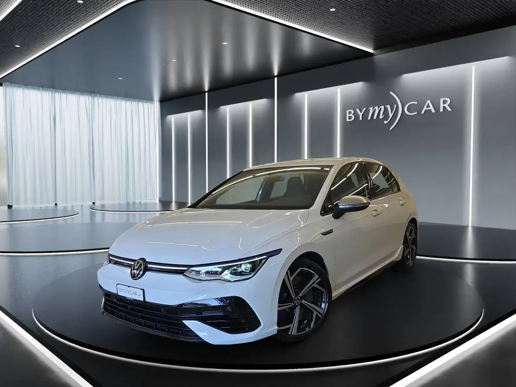 VW Golf 2.0 TSI R DSG 4Motion — Performance 320 ch, traction intégrale, très faible kilométrage