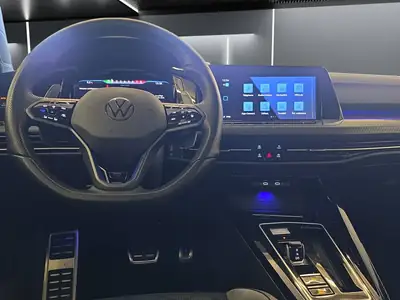 VW Golf 2.0 TSI R DSG 4Motion — Performance 320 ch, traction intégrale, très faible kilométrage — Detail