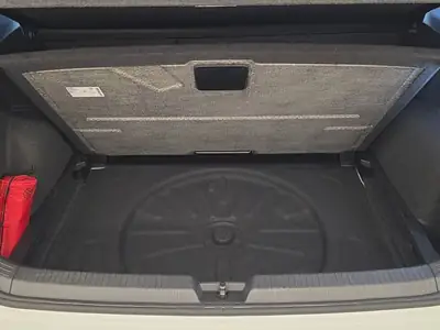 VW Golf 2.0 TSI R DSG 4Motion — Performance 320 ch, traction intégrale, très faible kilométrage — Miniatur 13