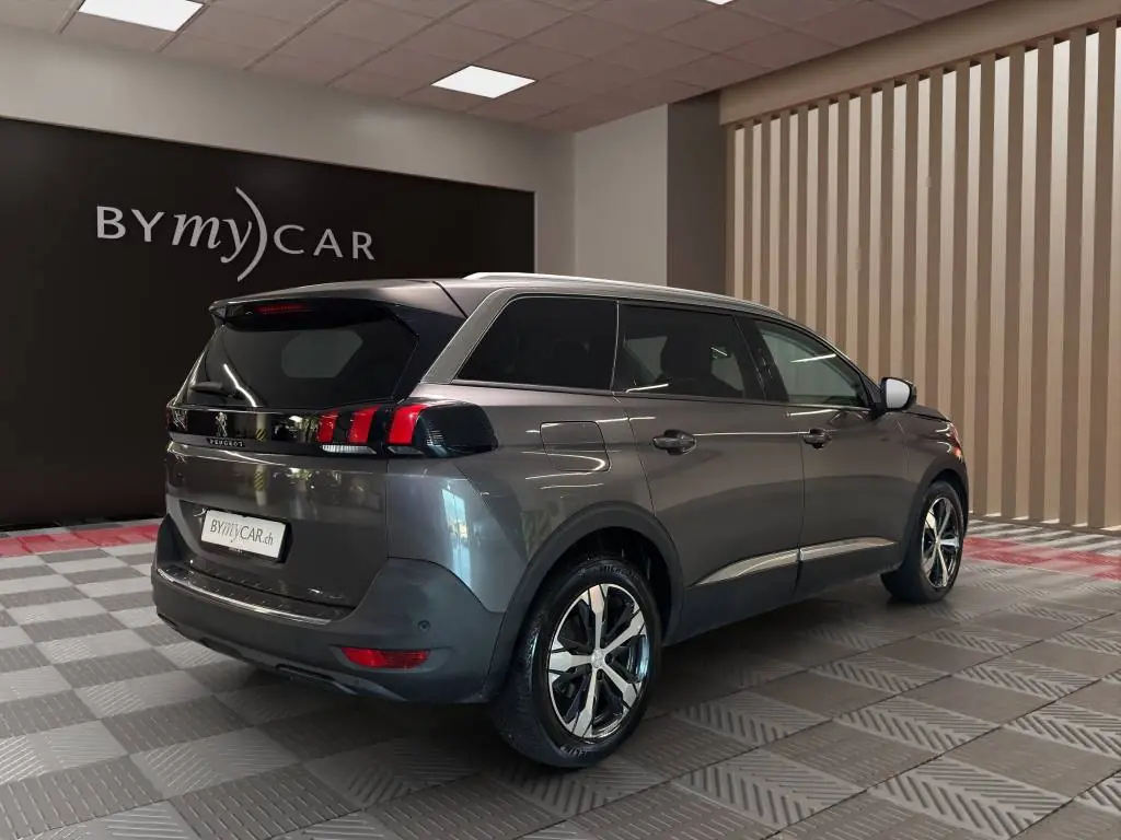 Peugeot 5008 2018 occasion Meyrin — 3