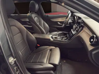 Mercedes-Benz C 180 AMG Line — Break élégant, motorisation efficace et 63 000 km seulement — Miniature 7