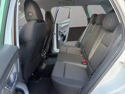 Skoda Karoq 2.0 TDI 4×4 DSG — SUV robuste, garantie usine, faible kilométrage — Miniature 13