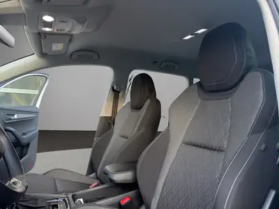 Skoda Karoq 2.0 TDI 4×4 DSG — SUV robuste, garantie usine, faible kilométrage — Miniature 21