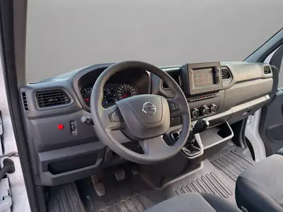 Nissan Inster L3 — Utilitaire compact diesel, haut de gamme équipé 2024 — Miniature 10