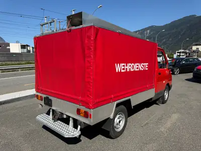 Renault Trafic V 49A 2.2 4x4 — Utilitaire robuste 4 roues motrices, très faible kilométrage — dettaglio