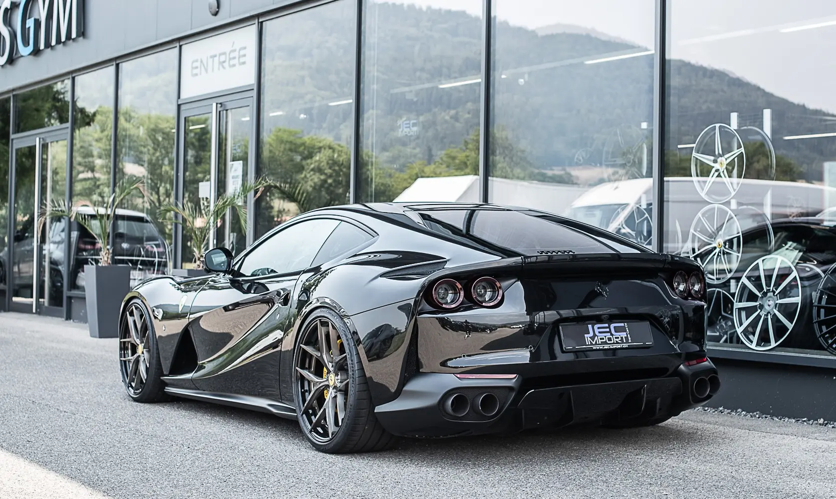 Ferrari 812 2020 occasion Bassecourt — 4