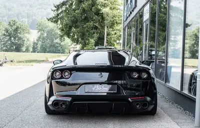 Ferrari 812 Superfast — Le coupé sport italien ultime, 796 ch de pure passion — tableau de bord