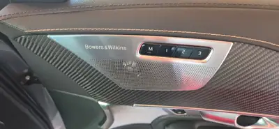 Volvo XC90 2.0 D5 R-Design — 7 places, diesel performant, sans sinistre — Thumbnail 8