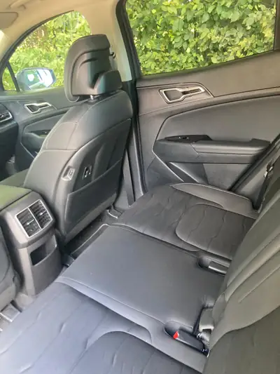 Kia Sportage 1.6 T-GDi Hybrid Style 2024 — SUV hybride performant, 28 000 km seulement — Armaturenbrett