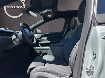 Volvo EX60 Twin Ultra AWD — SUV électrique haute performance, quasi neuf — Miniature 11