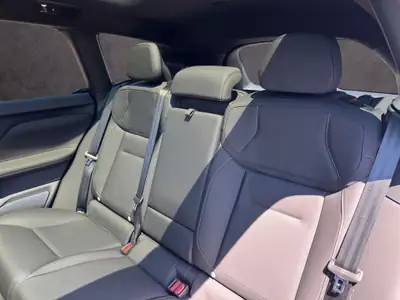 Volvo EX60 Twin Ultra AWD — SUV électrique haute performance, quasi neuf — Miniature 19