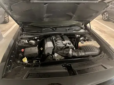 Dodge Challenger SRT 6.4 — Muscle-car légendaire, 492 ch et première main — Thumbnail 12