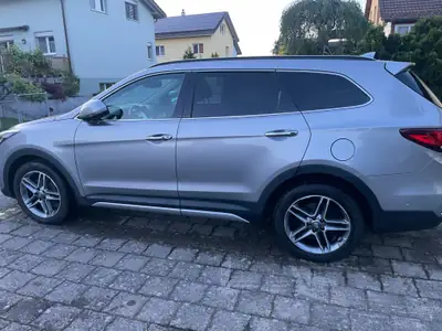 Hyundai Grand Santa Fe Vertex 4WD — 7 places, Diesel 200ch, Facelift 2017, Jantes d'origine incluses — Miniatura 16