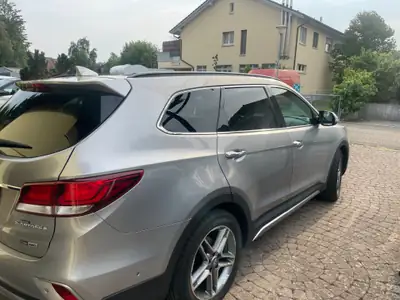 Hyundai Grand Santa Fe Vertex 4WD — 7 places, Diesel 200ch, Facelift 2017, Jantes d'origine incluses — Miniatura 19