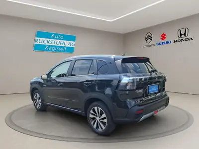 Suzuki S-Cross 1.4T Piz Sulai Top Hybrid 4x4 — SUV compact hybride, 20 km seulement — tableau de bord