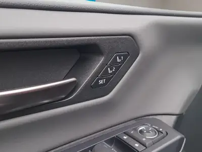 Suzuki Across 2.5 PHEV Compact Top 4x4 — SUV hybride rechargeable, 20 km seulement — Miniature 15