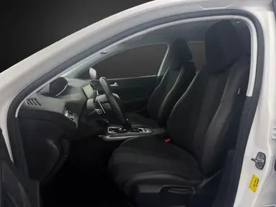 Peugeot 308 SW 1.5 BlueHDI Allure EAT8 — Break diesel efficient, fraîchement révisé — Miniature 7