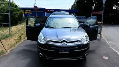Citroën C-Crosser 2.2 HDi Exclusive — SUV 7 places robuste, diesel économe — Miniature 13