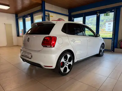 VW Polo 1.4 TSI GTI DSG — Sportive compacte avec turbo, boîte auto et 180 ch — Miniatura 9